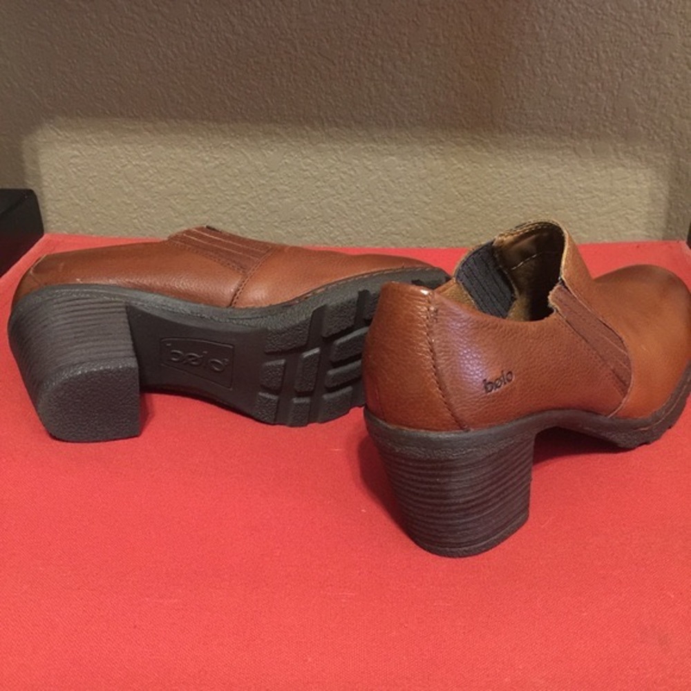 Camell leather shoes